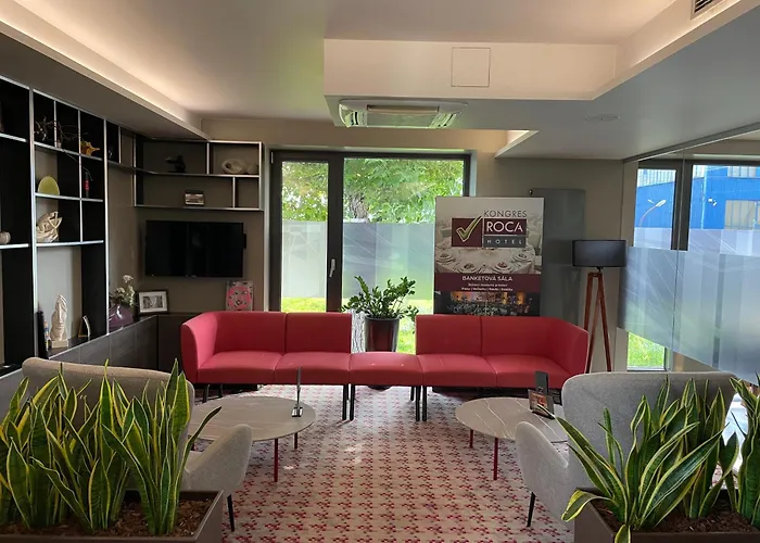 Kongres Roca فندق كَشّا