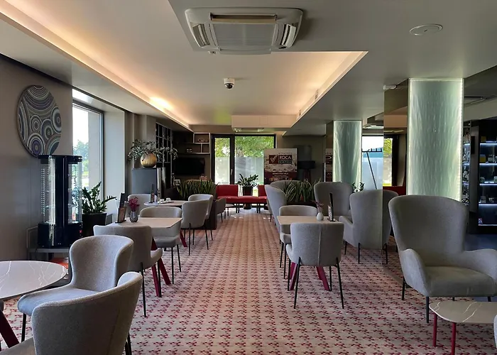 罗卡国会酒店 3*