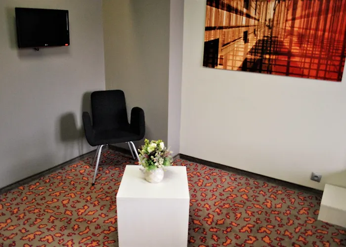 罗卡国会酒店 3* 科希策