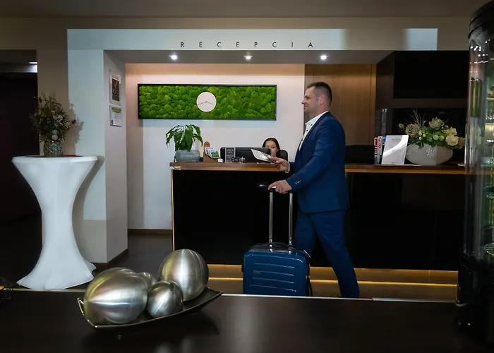 罗卡国会酒店 酒店 科希策