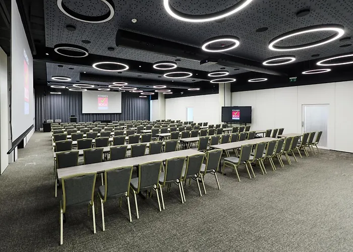 罗卡国会酒店 3*