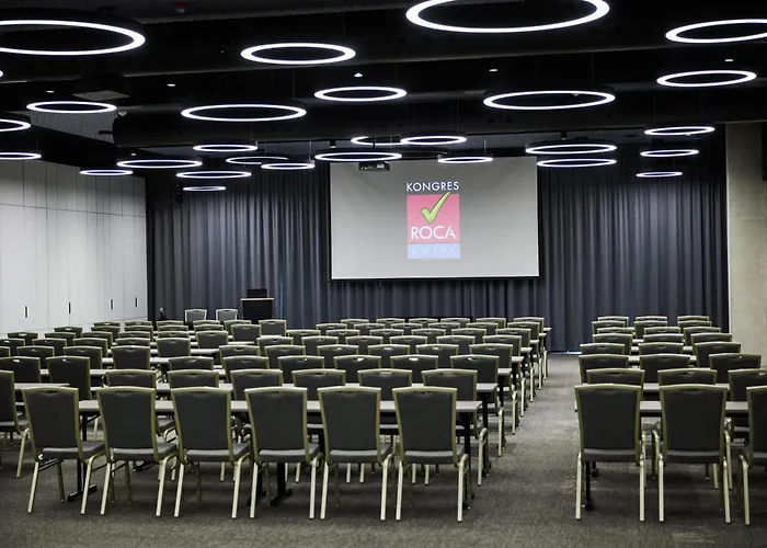 فندق Kongres Roca 3*