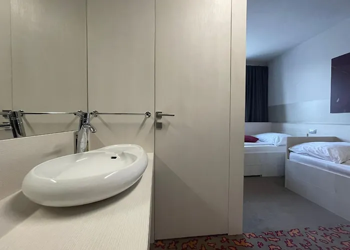 罗卡国会酒店 3* 科希策